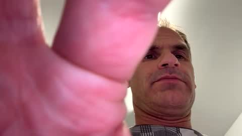 Snapshot of loveit23456 chatting on 22, 10, 2025 getnaked123 online show from 22, 10, 2025