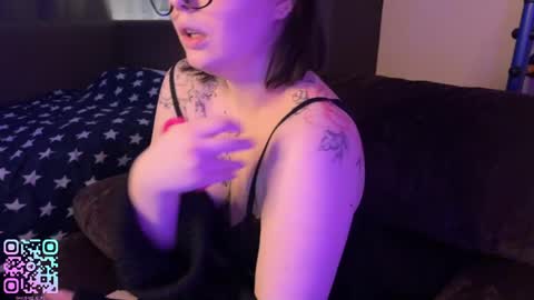 Snapshot of loveiybarbie chatting on 23, 4, 2026 Sophia online show from 23, 4, 2026