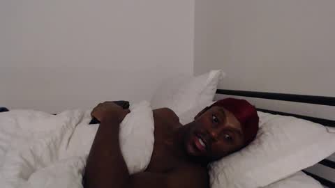 Snapshot of loveleexd21 chatting on 15, 12, 2024 loveleexd21 online show from 15, 12, 2024