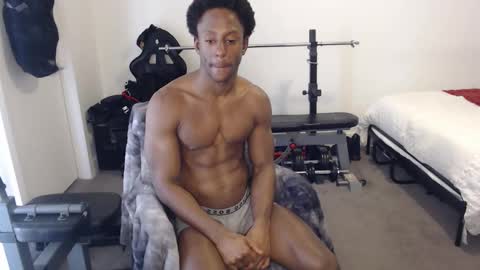 Snapshot of loveleexd21 chatting on 4, 1, 2025 loveleexd21 online show from 4, 1, 2025