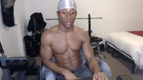 Snapshot of loveleexd21 chatting on 8, 1, 2025 loveleexd21 online show from 8, 1, 2025