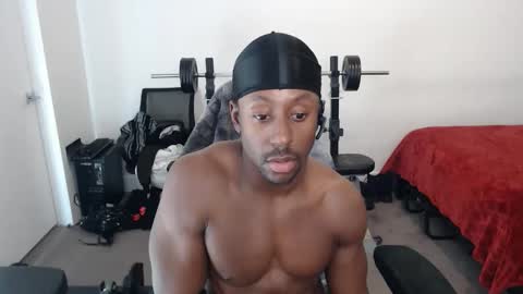 Snapshot of loveleexd21 chatting on 23, 10, 2025 loveleexd21 online show from 23, 10, 2025