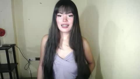 lovelily_xoxo online show from 18, 1, 2026