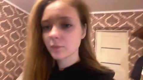 Ella online show from 8, 11, 2025