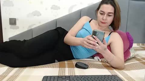 lovellykitty online show from 19, 11, 2025