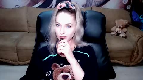 private open online show from 3, 12, 2024