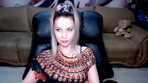 private open online show from 9, 3, 2025
