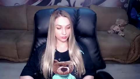 private open online show from 9, 9, 2025