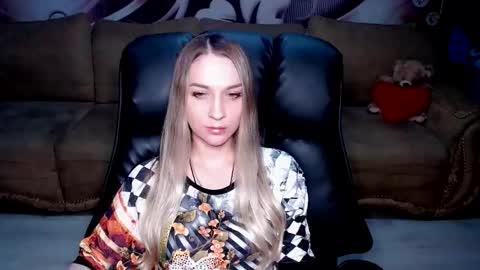 private open online show from 9, 10, 2025