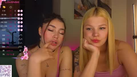 Snapshot of lovely_babyy chatting on 5, 2, 2026 Jenny online show from 5, 2, 2026