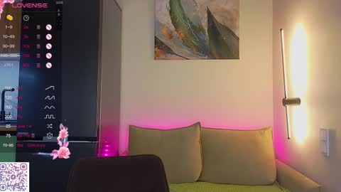 Snapshot of lovely_babyy chatting on 7, 2, 2026 Jenny online show from 7, 2, 2026