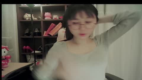 Snapshot of lovely_dana chatting on 4, 3, 2026 DANA KIM online show from 4, 3, 2026