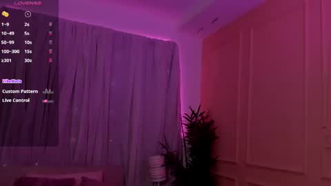 Snapshot of lovely_emma18 chatting on 18, 6, 2026 Emma online show from 18, 6, 2026