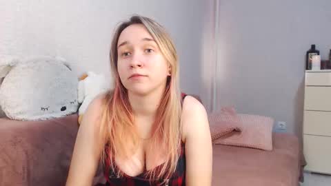 Lovely Hayley online show from 27, 11, 2025