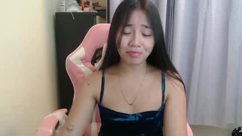 lovely_leah23 online show from 8, 10, 2025