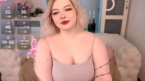 lovely_leilla online show from 31, 1, 2025