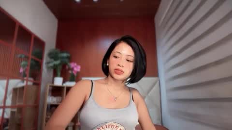 Snapshot of lovely_pearlx chatting on 29, 4, 2026 online show from 29, 4, 2026