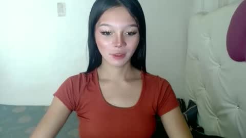Snapshot of lovely_thea_xoxo chatting on 22, 12, 2025 Thea online show from 22, 12, 2025