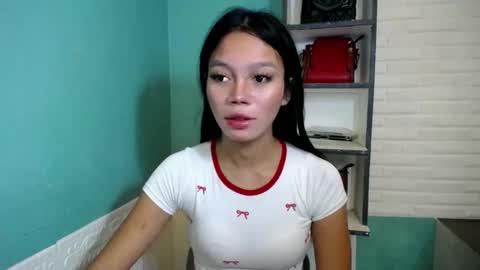 Thea  online show from 19, 3, 2026