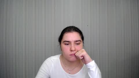 lovelyangel_xx online show from 10, 12, 2024