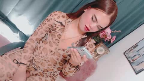 Snapshot of lovelydollsandra chatting on 4, 3, 2025 lovelydollsandra online show from 4, 3, 2025