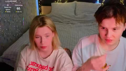 Snapshot of lovelygirllss chatting on 30, 4, 2026 your sweet girls online show from 30, 4, 2026