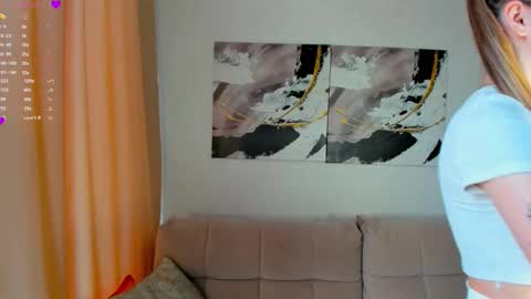 lovelygracee online show from 20, 10, 2025