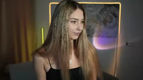 Snapshot of lovelygracee chatting on 19, 7, 2026 lovelygracee online show from 19, 7, 2026