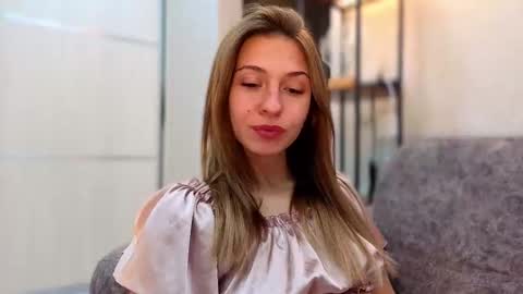 Kate only online show from 5, 10, 2025