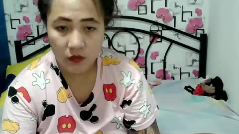 Snapshot of lovelyladylynxxx chatting on 14, 6, 2026 LocwlyLSYlYNXXX online show from 14, 6, 2026