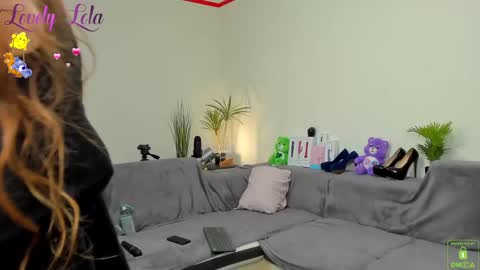 Lola online show from 3, 3, 2025