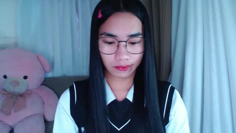 lovelymae18 online show from 10, 12, 2024