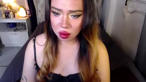 Snapshot of lovelymarie69 chatting on 5, 12, 2024 Rebeca online show from 5, 12, 2024