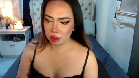 Snapshot of lovelymarie69 chatting on 11, 12, 2024 Rebeca online show from 11, 12, 2024