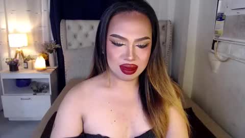 Snapshot of lovelymarie69 chatting on 12, 1, 2025 Rebeca online show from 12, 1, 2025