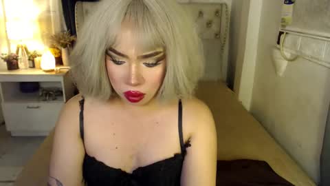 Snapshot of lovelymarie69 chatting on 15, 1, 2025 Rebeca online show from 15, 1, 2025