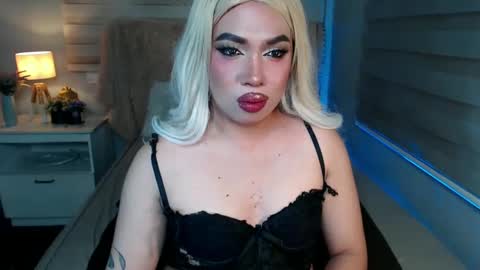 Snapshot of lovelymarie69 chatting on 26, 2, 2025 Rebeca online show from 26, 2, 2025