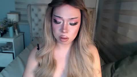 Rebeca online show from 14, 12, 2025