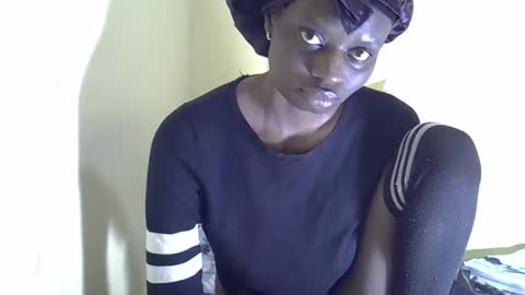 lovelymee2 online show from 21, 10, 2025