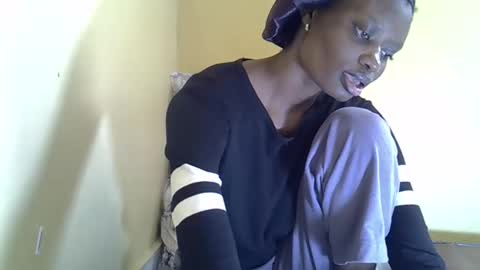 lovelymee2 online show from 26, 10, 2025