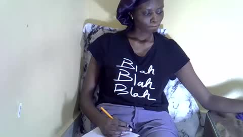 lovelymee2 online show from 26, 10, 2025