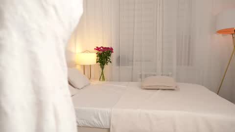 kim online show from 11, 11, 2025