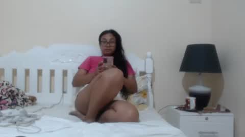 Angelquey online show from 14, 10, 2025