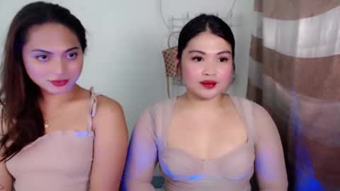 Snapshot of lovelyrhean chatting on 29, 4, 2026 Rhean online show from 29, 4, 2026