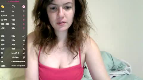 Snapshot of lovemesomemoree chatting on 31, 12, 2024 Connie online show from 31, 12, 2024