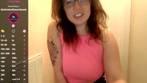 Snapshot of lovemesomemoree chatting on 10, 2, 2025 Connie online show from 10, 2, 2025