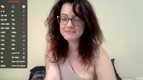 Snapshot of lovemesomemoree chatting on 14, 2, 2025 Connie online show from 14, 2, 2025