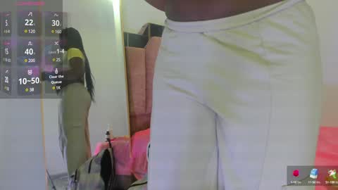 Snapshot of lovequeen02 chatting on 15, 1, 2025 L O V E online show from 15, 1, 2025