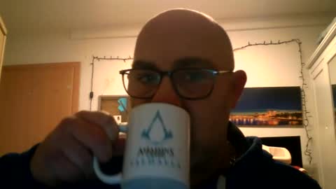 lover010983 online show from 13, 1, 2025