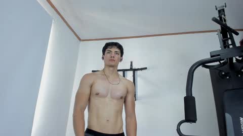 Snapshot of lover_fitnessboy chatting on 26, 12, 2024 kevin online show from 26, 12, 2024